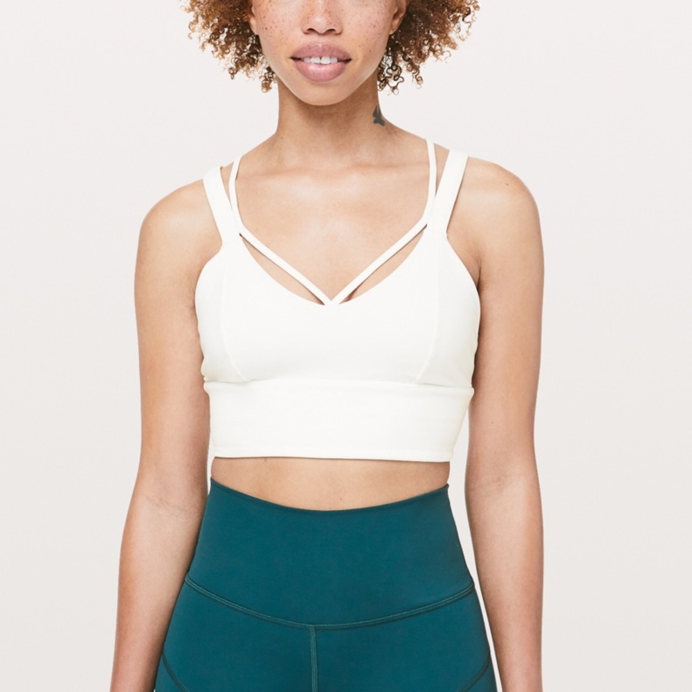 Lululemon sports bra